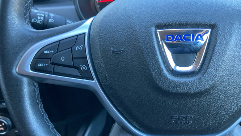 Dacia Duster 1.0 TCe 100 Prestige 5dr Bi Fuel Estate